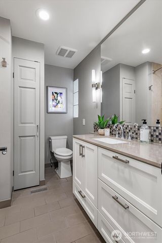 9630 219th Street SW, Edmonds, WA 98020