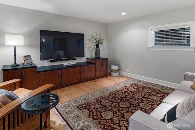 9630 219th Street SW, Edmonds, WA 98020