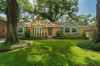 2006 Ramada Drive, Houston, TX 77062