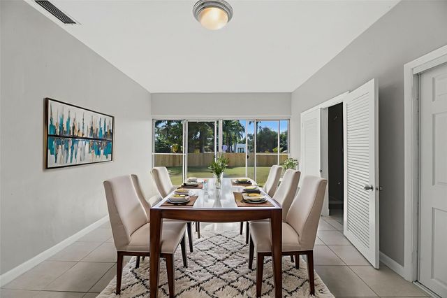 2830 Johnson Street, Hollywood, FL 33020