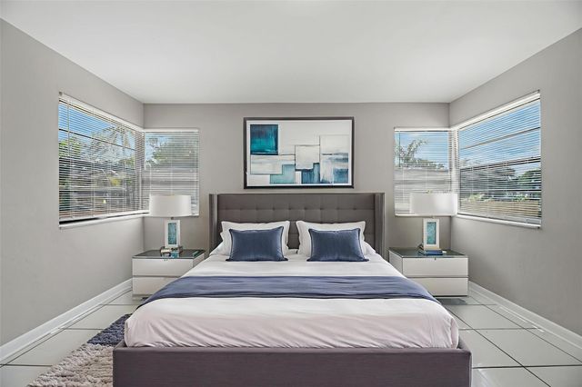 2830 Johnson Street, Hollywood, FL 33020