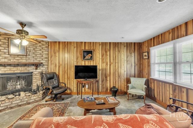 810 Walthour Road, Savannah, GA 31410