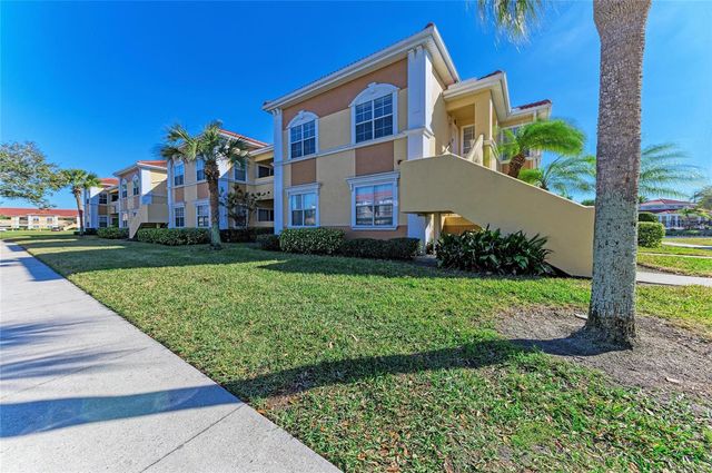 1130 VILLAGIO CIRCLE 201, Sarasota, FL 34237