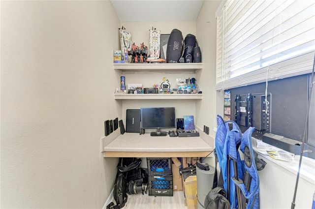 1130 VILLAGIO CIRCLE 201, Sarasota, FL 34237