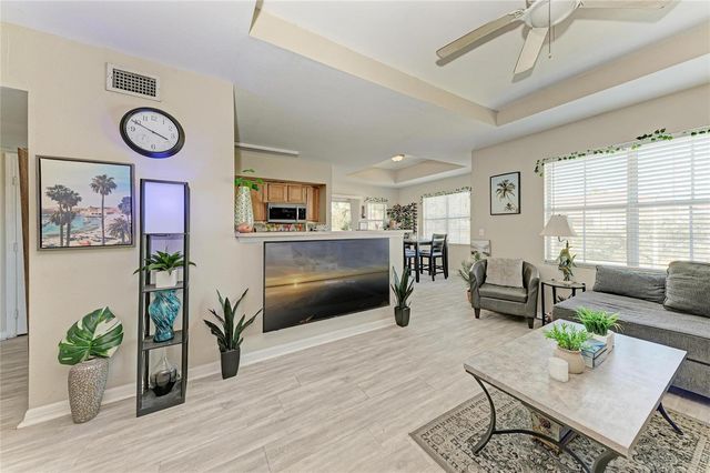 1130 VILLAGIO CIRCLE 201, Sarasota, FL 34237