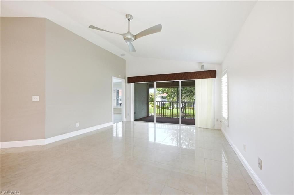 9856 Luna CIR 204, NAPLES, FL 34109 — photo 4