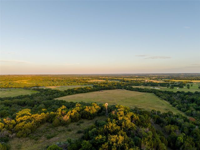 27475 N Us-281, Stephenville, TX 76401