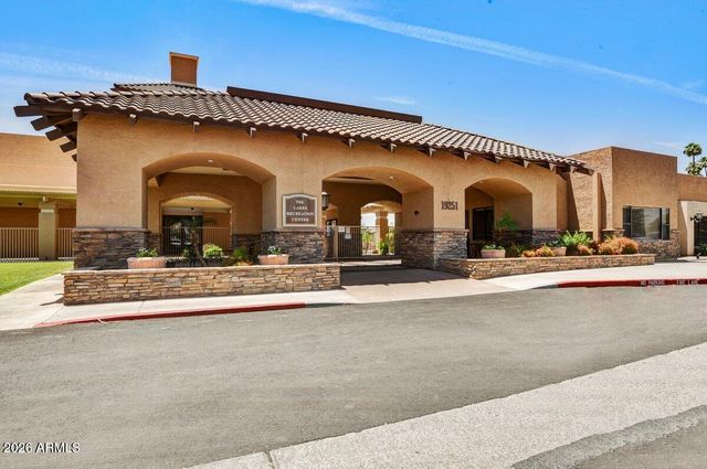 9808 W KERRY Lane, Peoria, AZ 85382