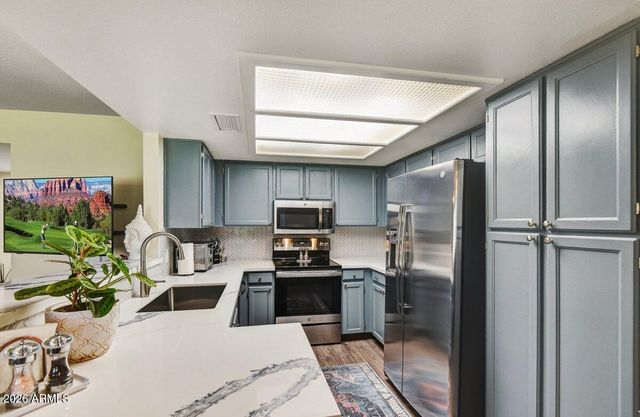 9808 W KERRY Lane, Peoria, AZ 85382