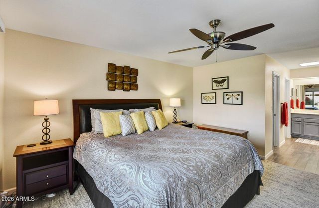 9808 W KERRY Lane, Peoria, AZ 85382