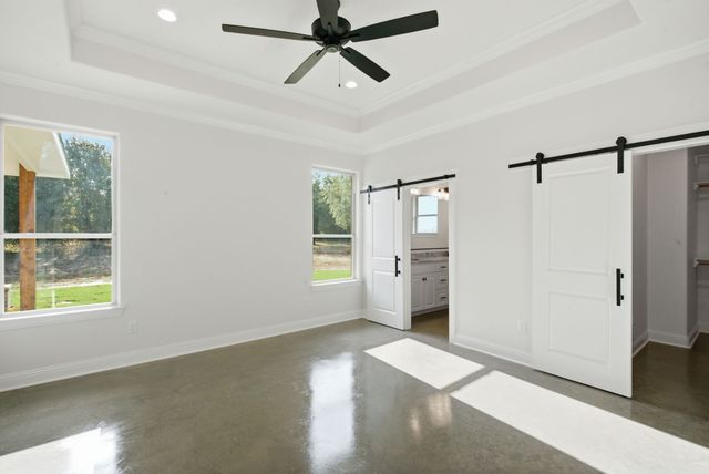 209 Waterford Drive, Weatherford, TX 76086