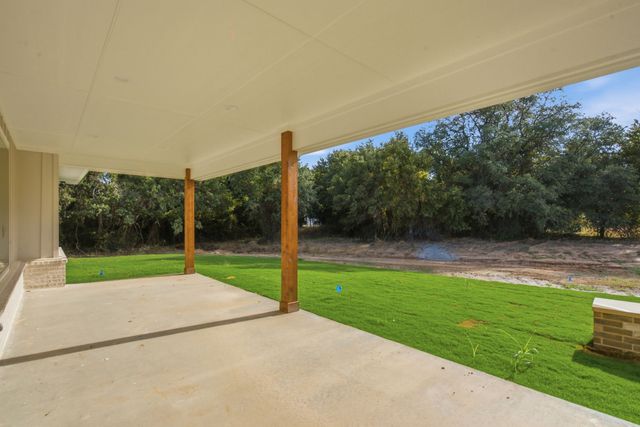 209 Waterford Drive, Weatherford, TX 76086