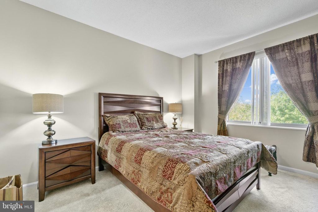2904 N LEISURE WORLD BLVD #501, Silver Spring, MD 20906