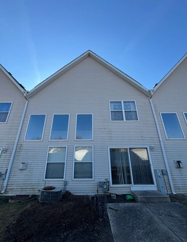 354 Aaron Lane, Bolingbrook, IL 60440