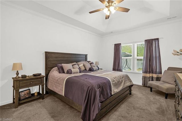 127 Centerpiece Drive, High Point, NC 27265