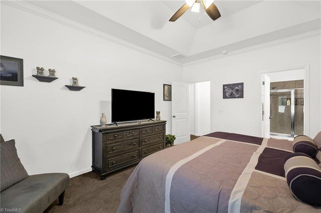 127 Centerpiece Drive, High Point, NC 27265