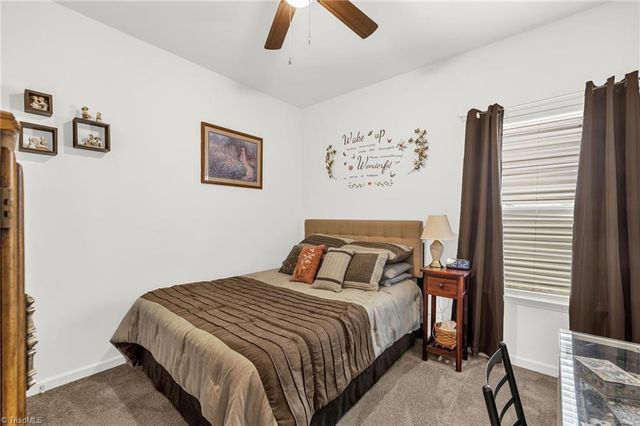 127 Centerpiece Drive, High Point, NC 27265