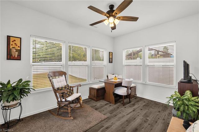 127 Centerpiece Drive, High Point, NC 27265