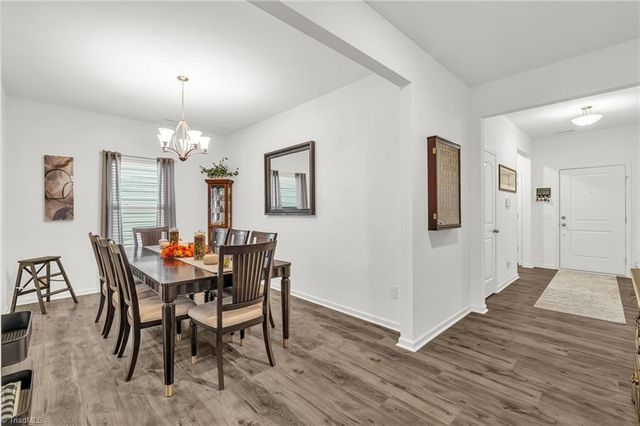 127 Centerpiece Drive, High Point, NC 27265