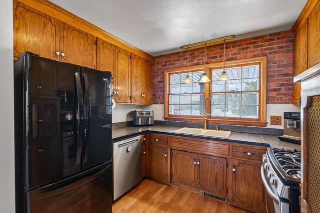 704 E 130th Street, Burnsville, MN 55337