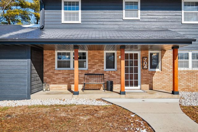 704 E 130th Street, Burnsville, MN 55337