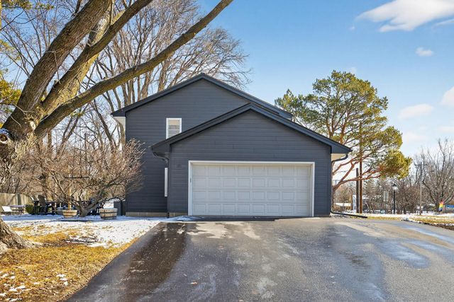 704 E 130th Street, Burnsville, MN 55337