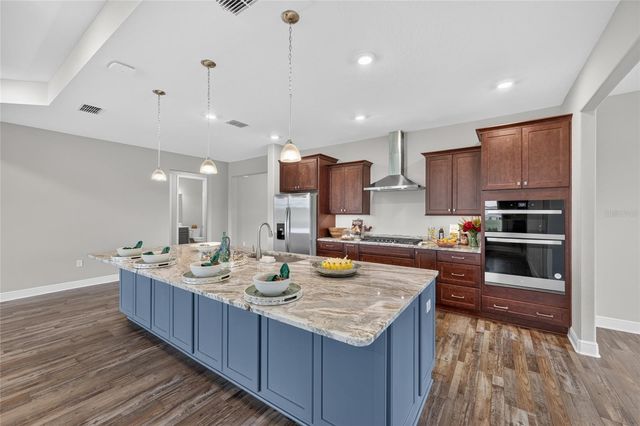10706 SW 99TH PLACE, Ocala, FL 34481