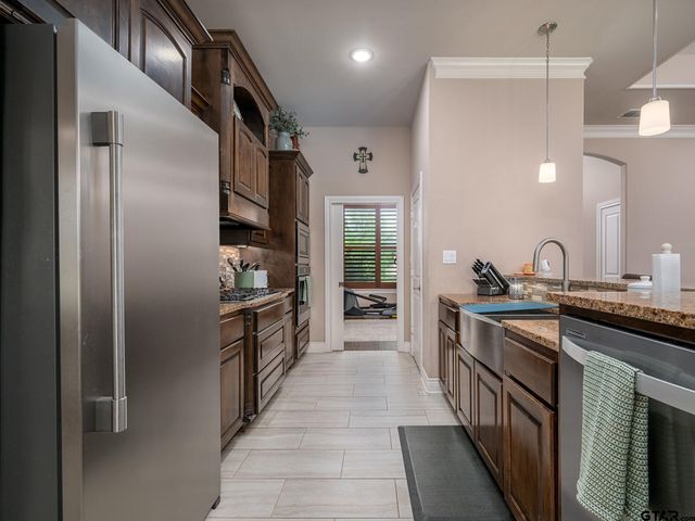 2209 Rana Park, Flint, TX 75762