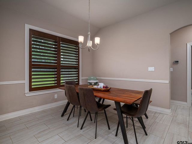 2209 Rana Park, Flint, TX 75762