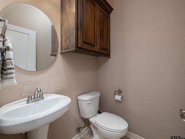 2209 Rana Park, Flint, TX 75762