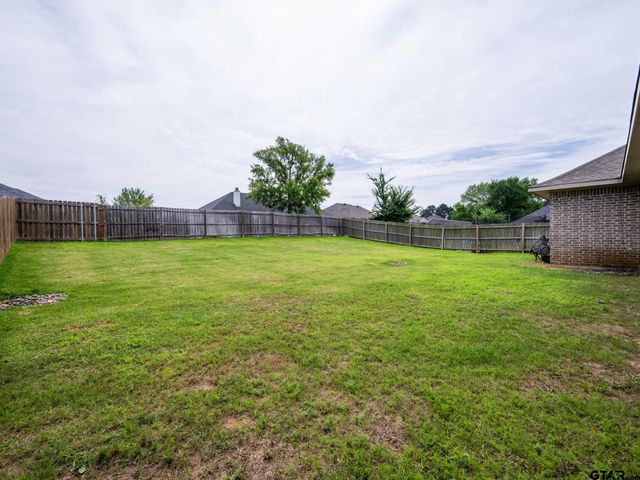 2209 Rana Park, Flint, TX 75762