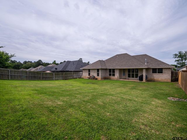 2209 Rana Park, Flint, TX 75762