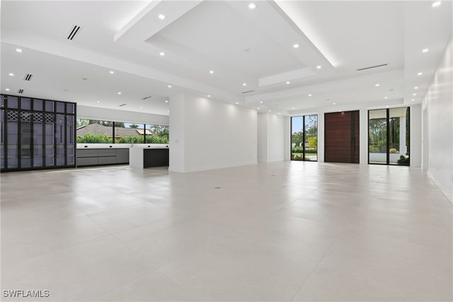 1388 Everglades BLVD N, Naples, FL 34120