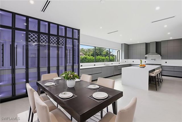 1388 Everglades BLVD N, Naples, FL 34120