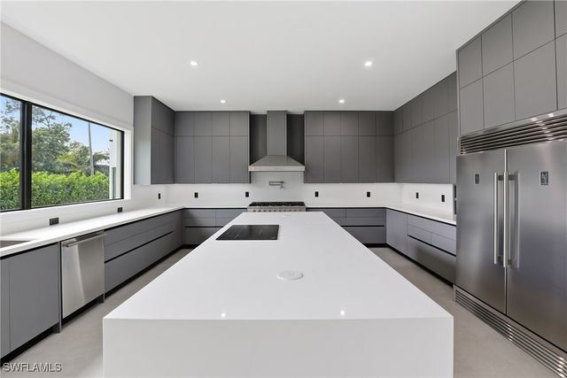 1388 Everglades BLVD N, Naples, FL 34120