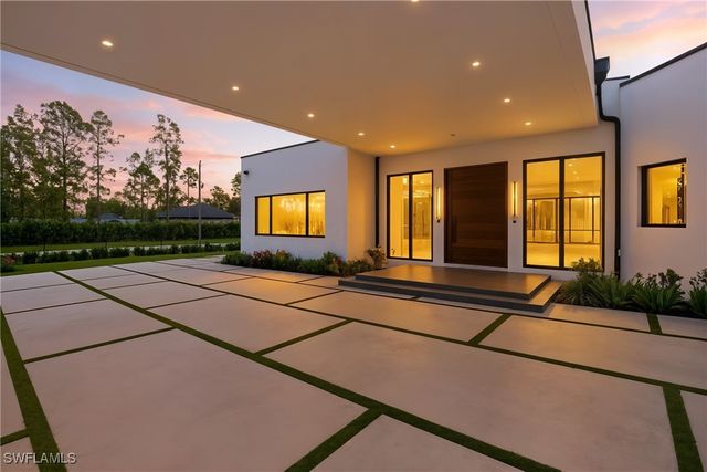 1388 Everglades BLVD N, Naples, FL 34120