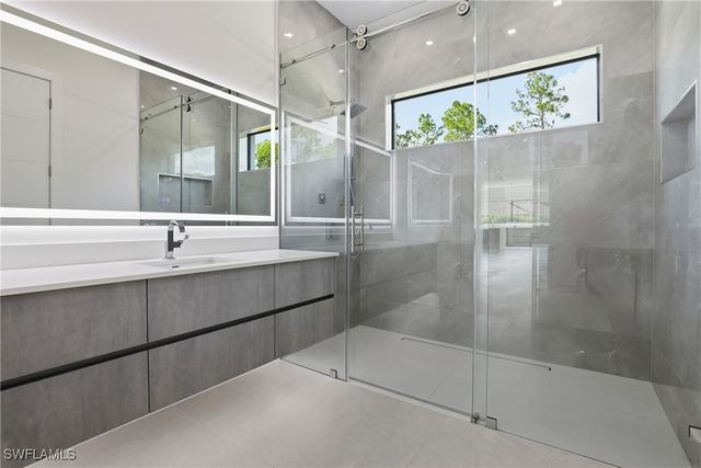 1388 Everglades BLVD N, Naples, FL 34120