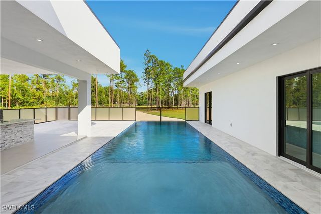 1388 Everglades BLVD N, Naples, FL 34120