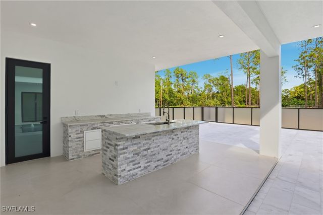 1388 Everglades BLVD N, Naples, FL 34120