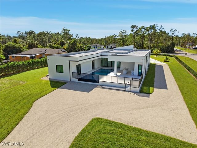 1388 Everglades BLVD N, Naples, FL 34120