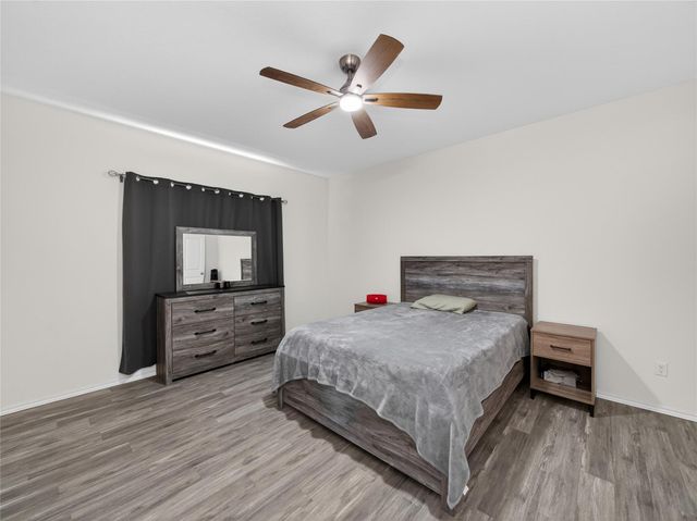 156 Greatest Gift WAY, Jarrell, TX 76537