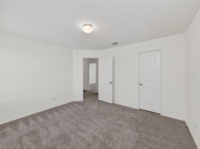 156 Greatest Gift WAY, Jarrell, TX 76537