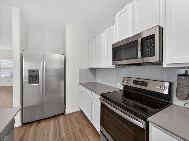 156 Greatest Gift WAY, Jarrell, TX 76537