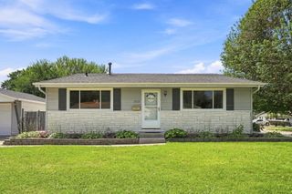 2219 W 36th Street, Davenport, IA 52806