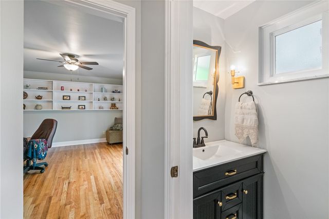 111 Greyfriar Dr, O'hara, PA 15215
