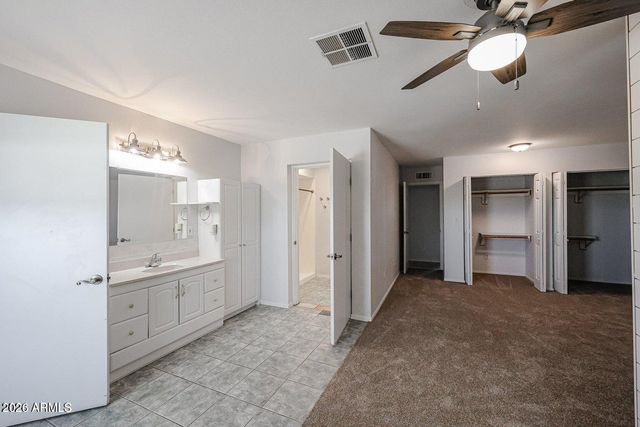 1740 E CAMINO DEL SANTO --, Phoenix, AZ 85022