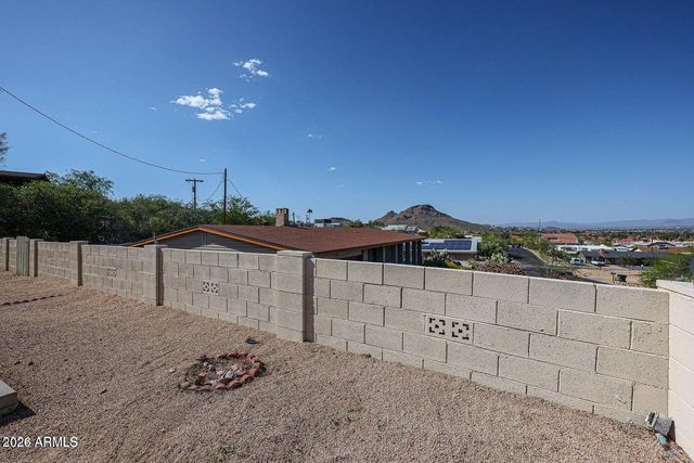 1740 E CAMINO DEL SANTO --, Phoenix, AZ 85022