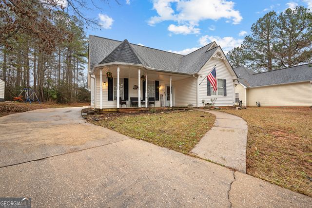 107 Collier Street, Hogansville, GA 30230