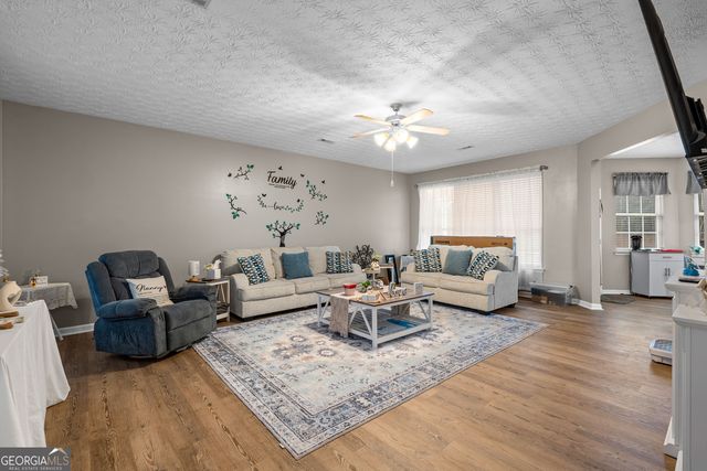 107 Collier Street, Hogansville, GA 30230