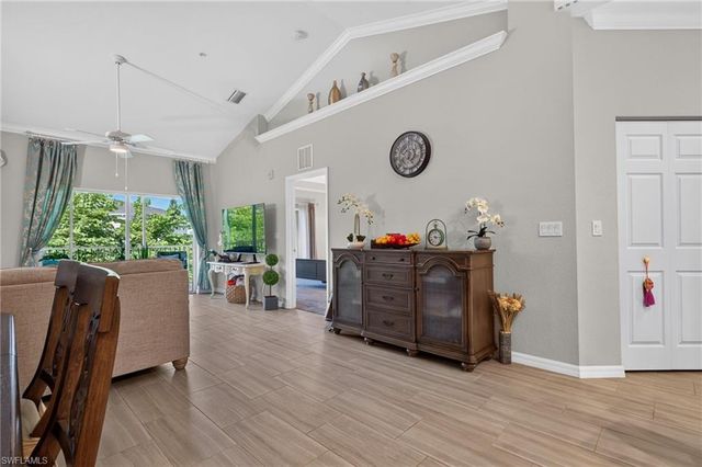 1149 Winding Pines CIR 206, Cape Coral, FL 33909
